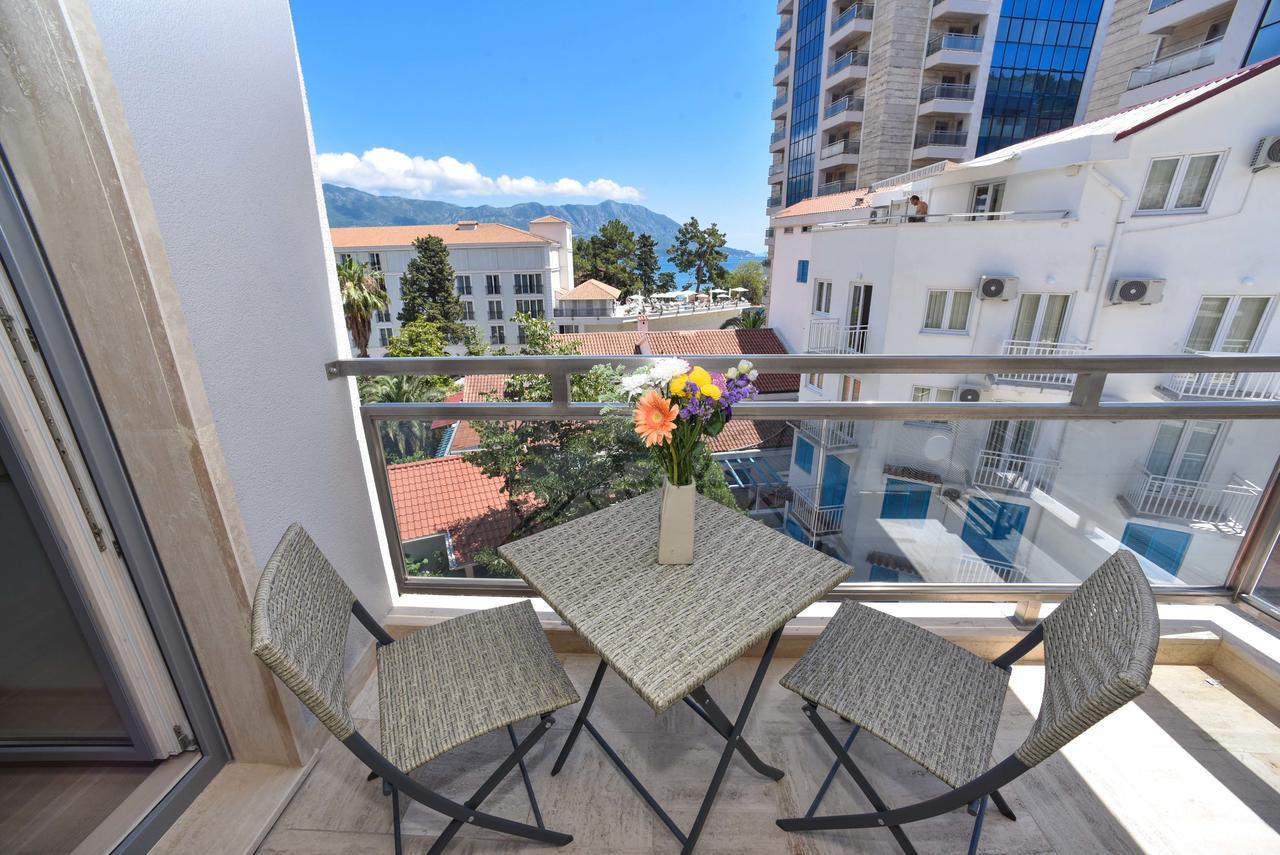 Daire Luxury Fontana Budva